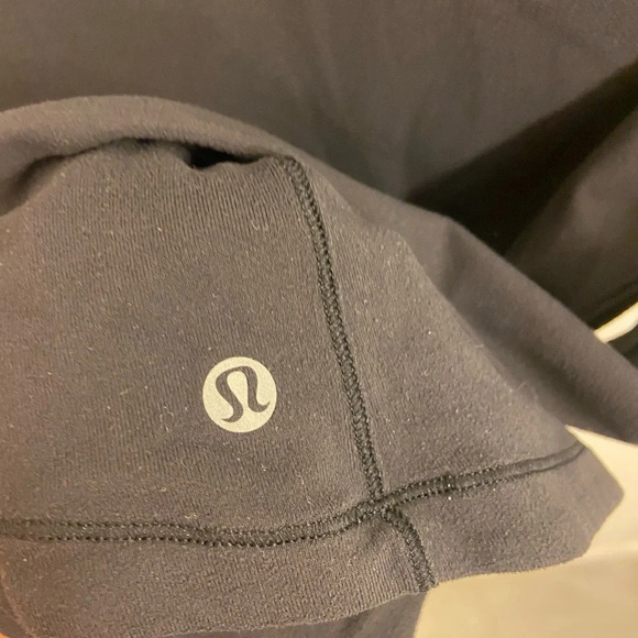 Lululemon Run Long Sleeve Reflective Cuffins Black Size Small - Picture 5 of 6